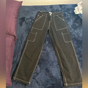 Black jeans with white seam